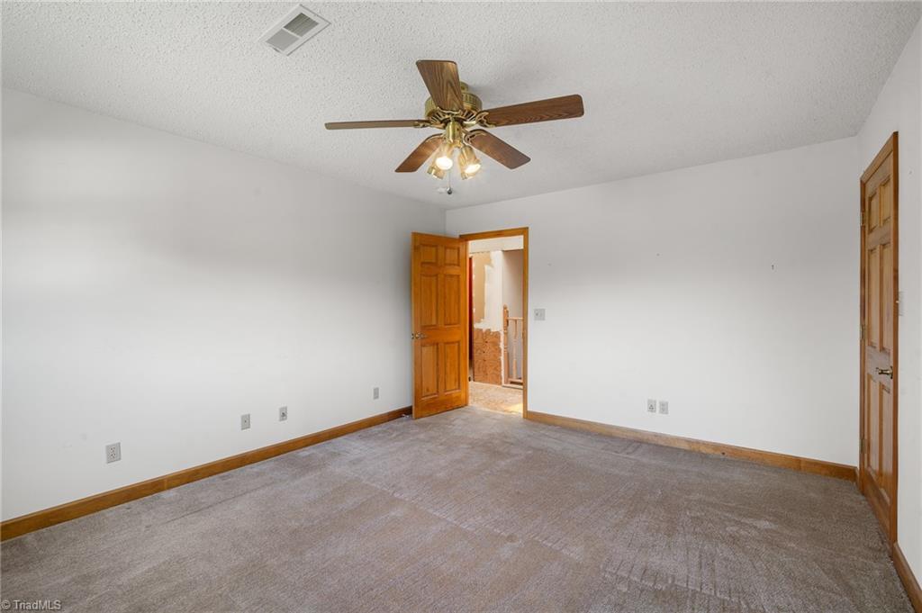 993 Hinkle Lane, Lexington, North Carolina image 14