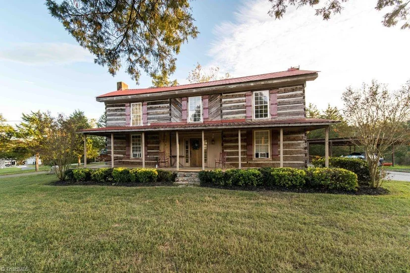 8700 Fieldcreek Farms Road, photo 1 of 31