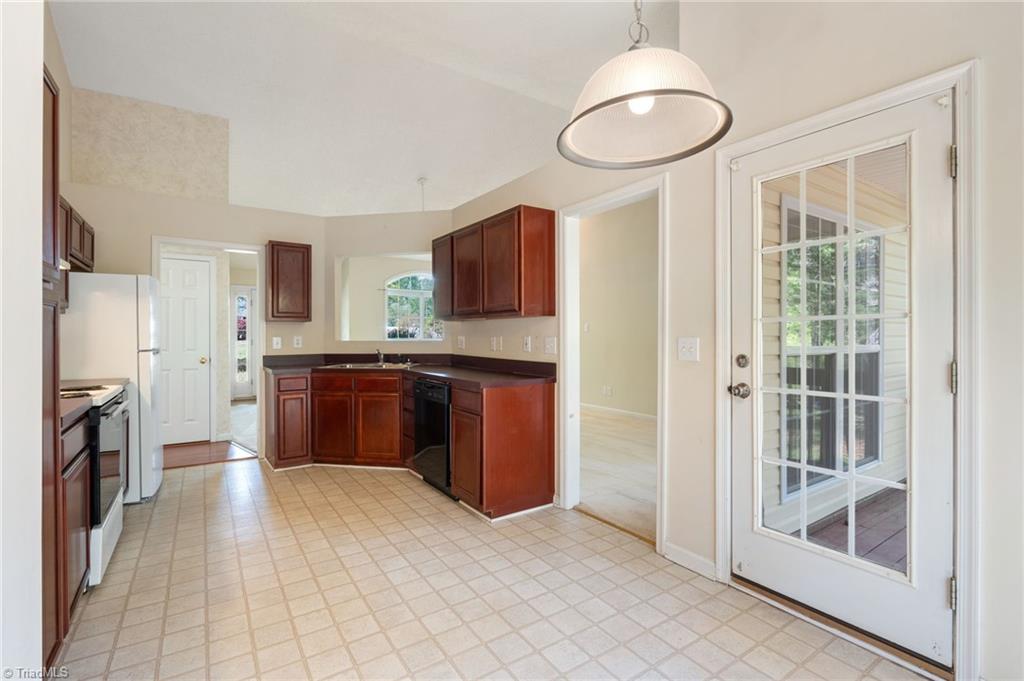 378 E Raleigh Avenue, Liberty, North Carolina image 19
