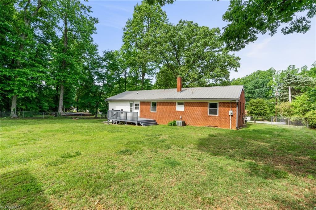 212 Lakeview Drive, Thomasville, North Carolina image 37