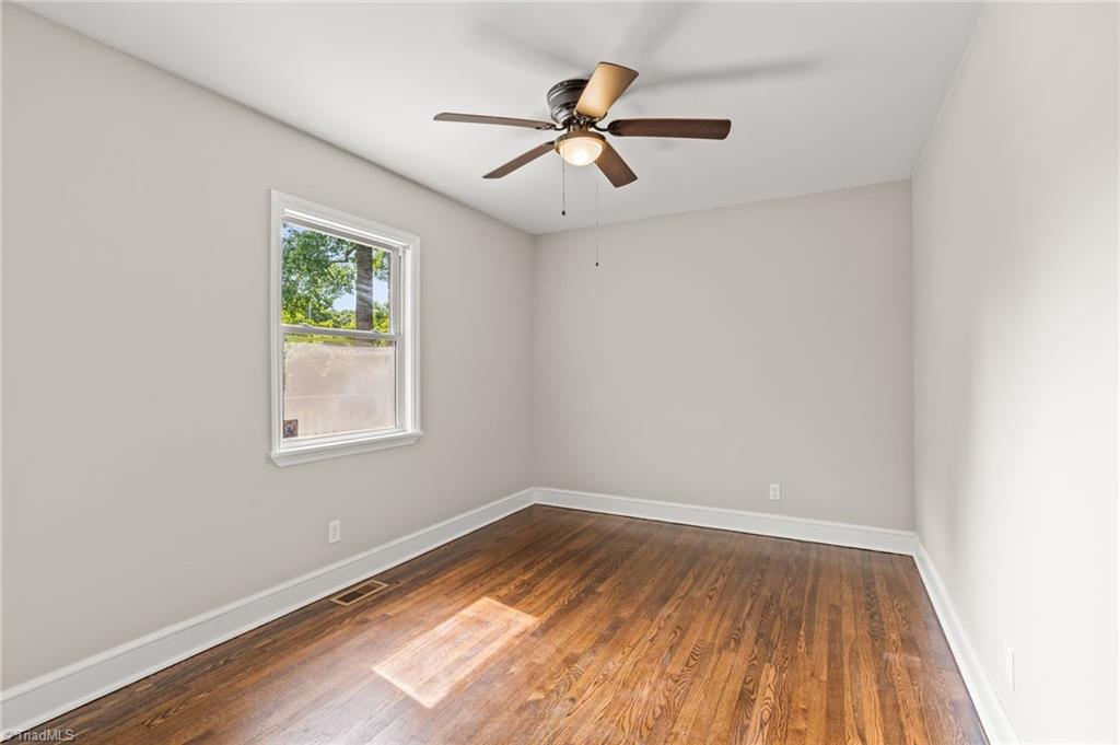 212 Lakeview Drive, Thomasville, North Carolina image 23