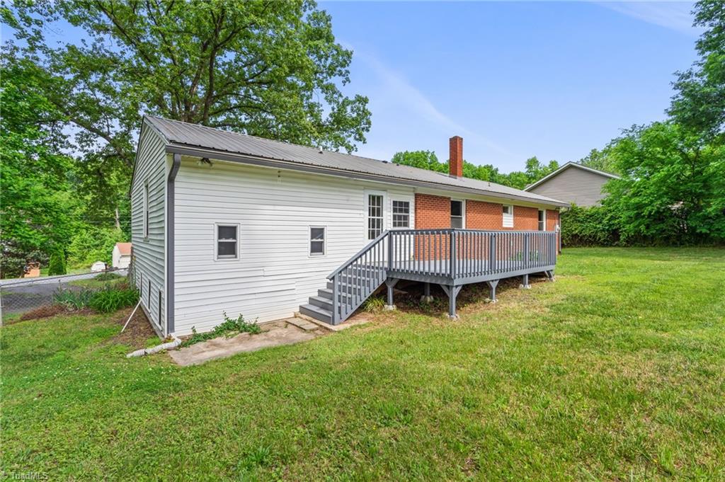 212 Lakeview Drive, Thomasville, North Carolina image 33