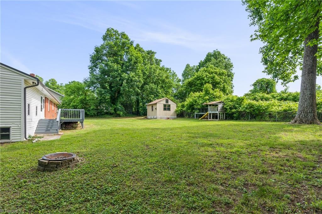 212 Lakeview Drive, Thomasville, North Carolina image 35
