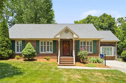 Homes For Sale - 1008 Lashley Park Drive<br/> Guilford County, Gibsonville, NC 27249