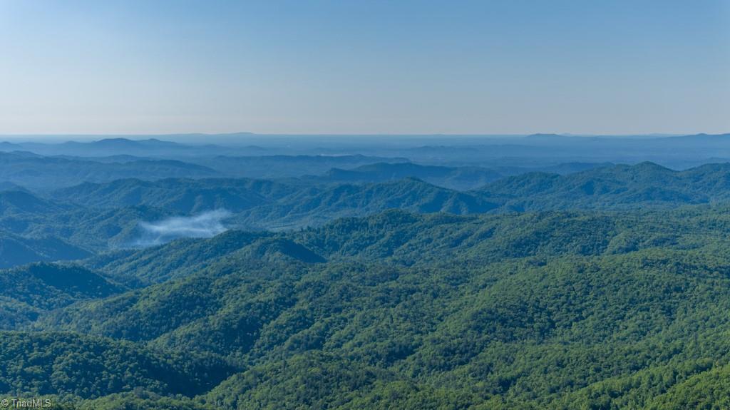 Sapphire Lane, Blowing Rock, North Carolina image 10