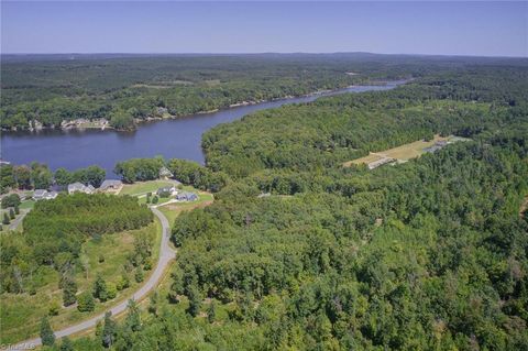 Vacant Land For Sale - 000 Harborgate Drive<br/> Denton, NC 27239