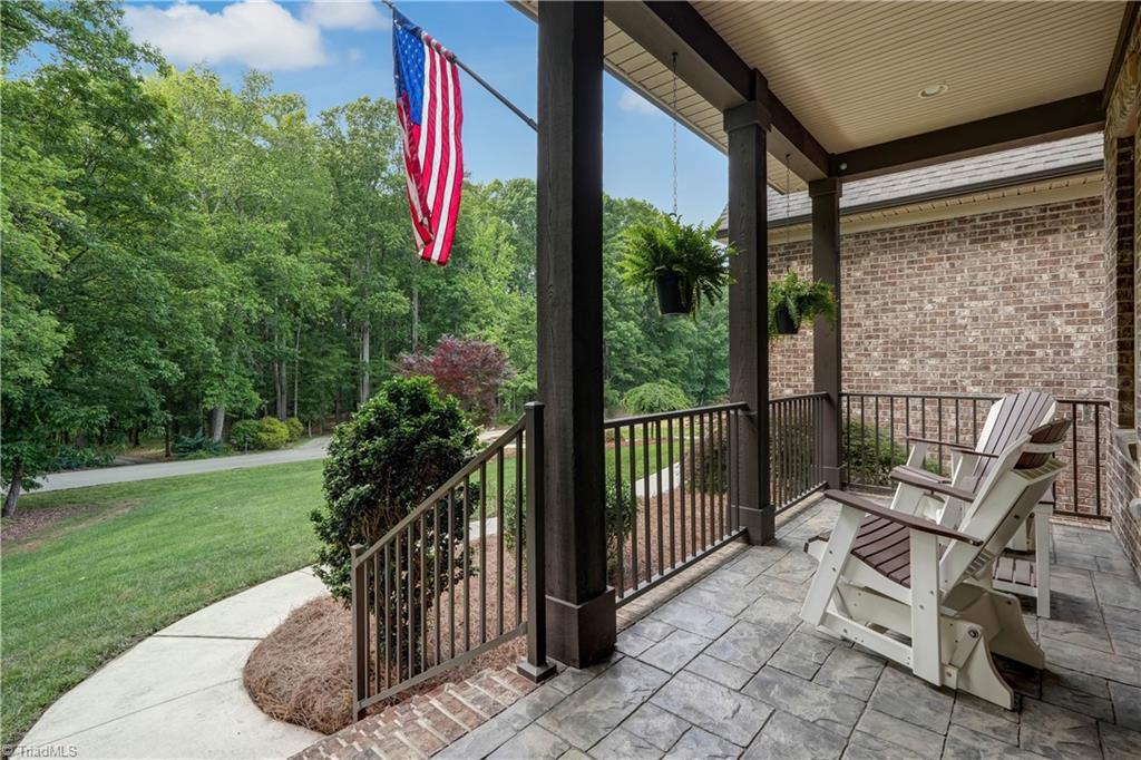 5422 Rambling Road