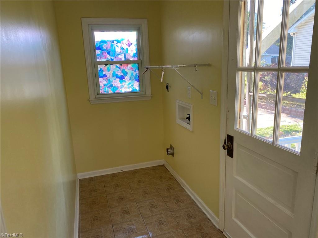 Photo 22 of 23 of 301 Janet Avenue house