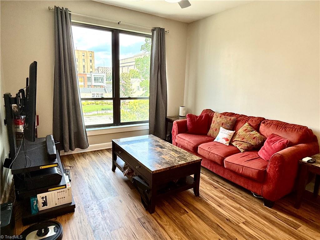 411 Washington Street #204, Greensboro, North Carolina image 17