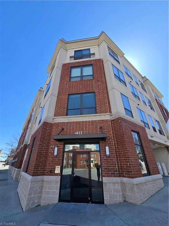 411 Washington Street #201, Greensboro, North Carolina image 3