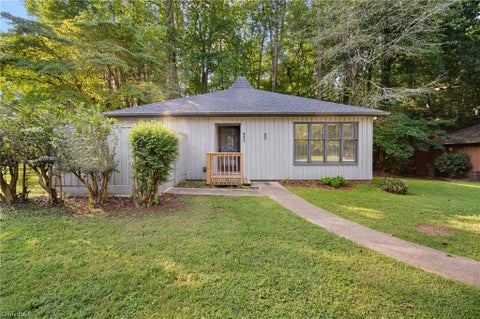 Townhouse For Sale - 481 Tussey Road<br/> Davidson County, Lexington, NC 27295