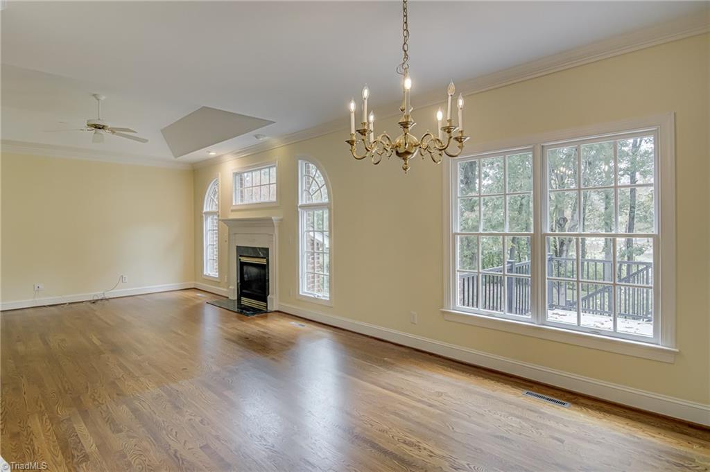 Clemmons, North Carolina 27012, United States, 3 Bedrooms Bedrooms, ,3 BathroomsBathrooms,Residential,Active,236375