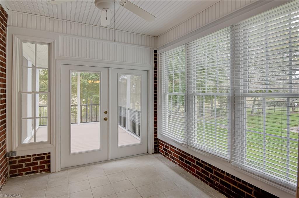 Clemmons, North Carolina 27012, United States, 3 Bedrooms Bedrooms, ,3 BathroomsBathrooms,Residential,Active,236375