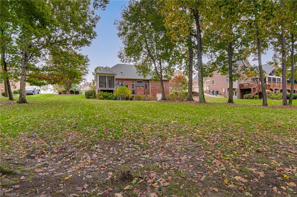 Clemmons, North Carolina 27012, United States, 3 Bedrooms Bedrooms, ,3 BathroomsBathrooms,Residential,Active,236375