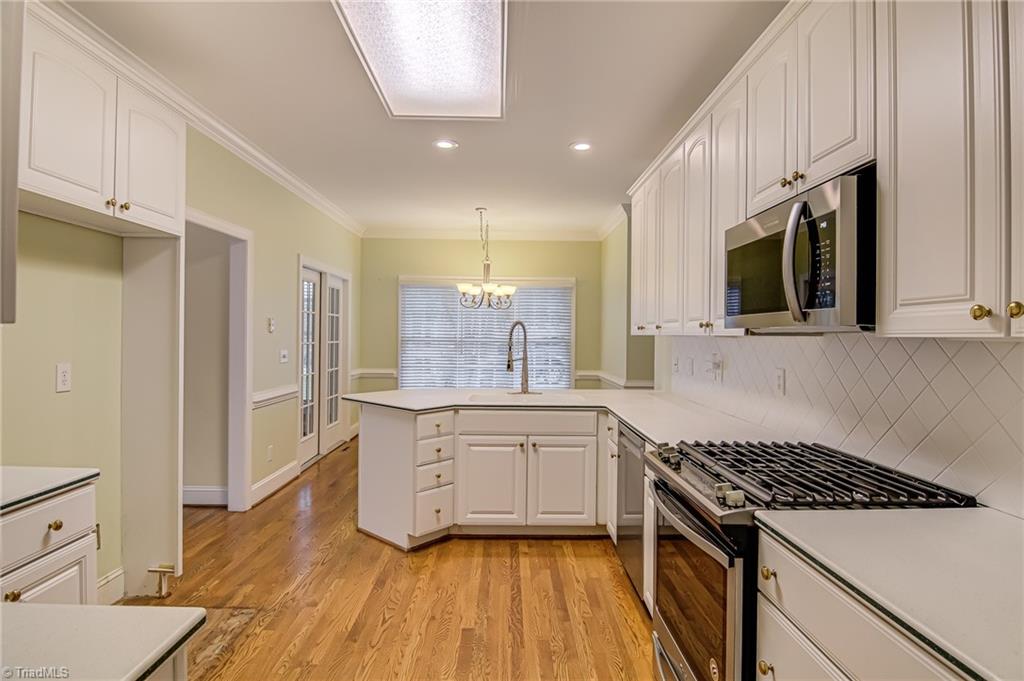 Clemmons, North Carolina 27012, United States, 3 Bedrooms Bedrooms, ,3 BathroomsBathrooms,Residential,Active,236375