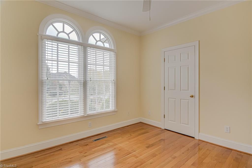 Clemmons, North Carolina 27012, United States, 3 Bedrooms Bedrooms, ,3 BathroomsBathrooms,Residential,Active,236375