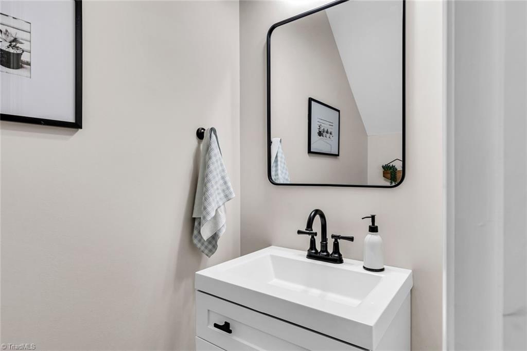 4024 Dunkirk Drive, Burlington, North Carolina image 20