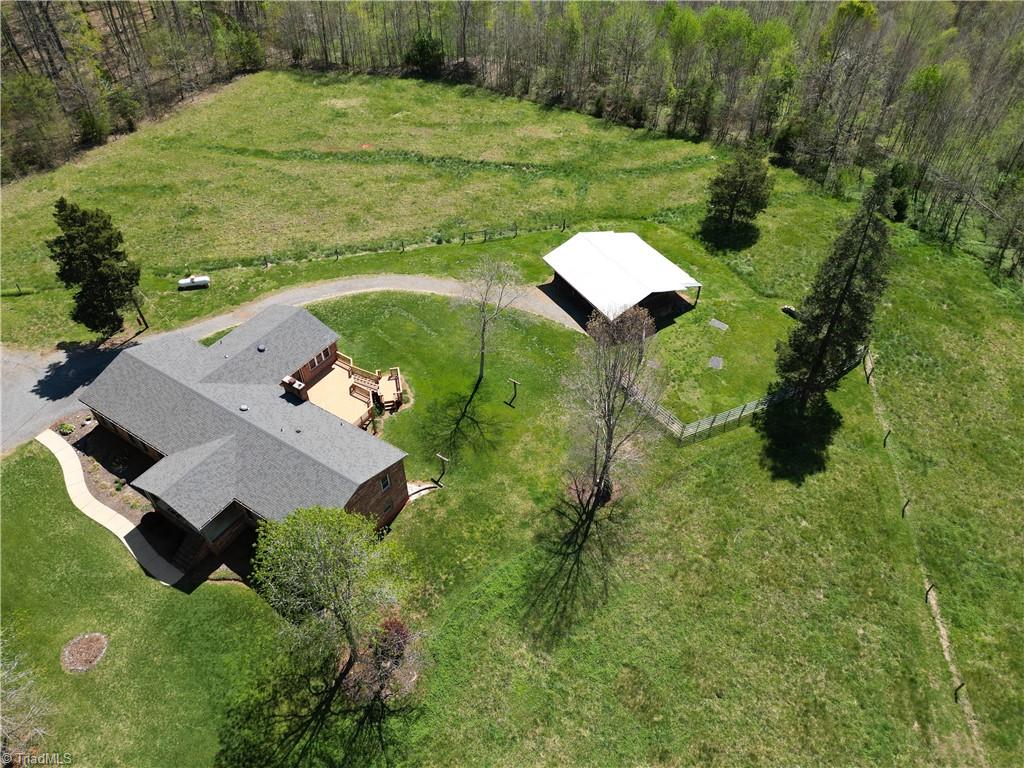541 Lake Lemar Road, Reidsville, North Carolina image 9