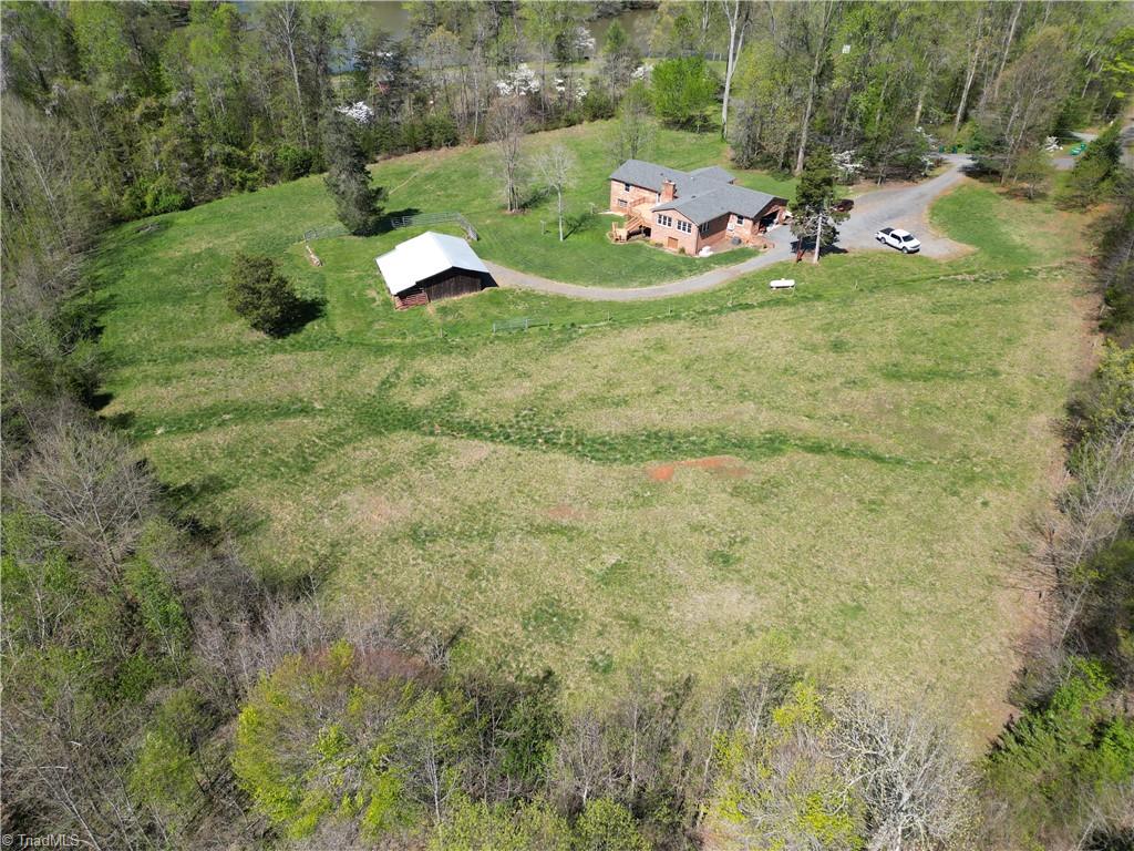 541 Lake Lemar Road, Reidsville, North Carolina image 4
