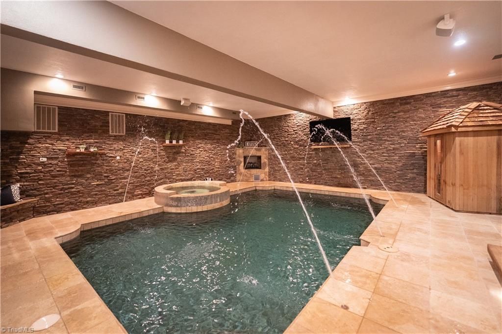 Photo of 305 Mallard Drive, New London, NC 28127 (MLS # 1194267)