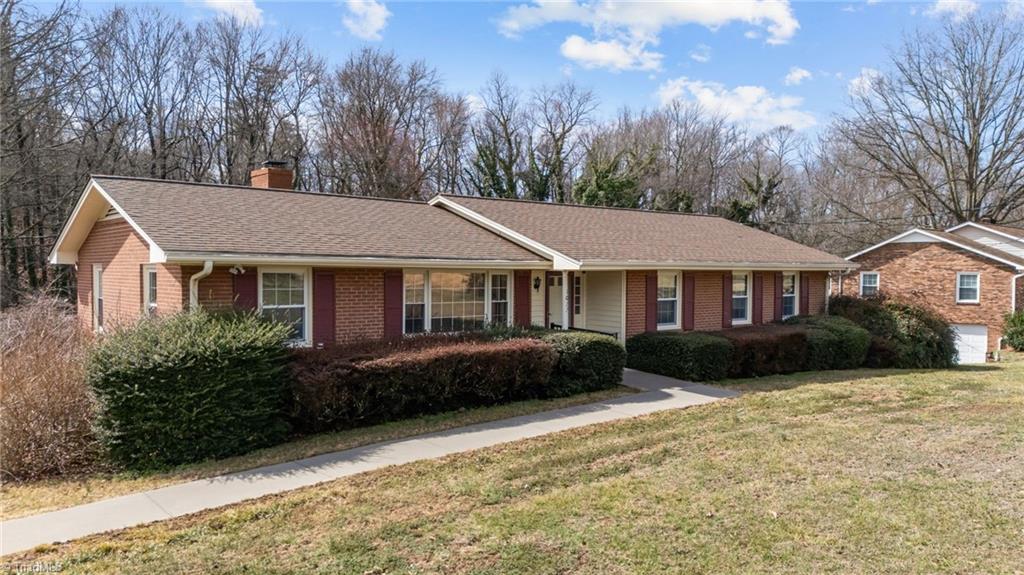 1022 Pine Knolls Road