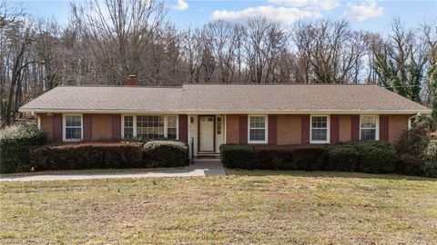 1022 Pine Knolls Road Kernersville NC 27284