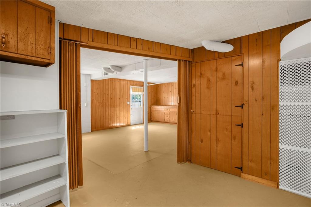 2817 Lenoir Drive, Greensboro, North Carolina image 32