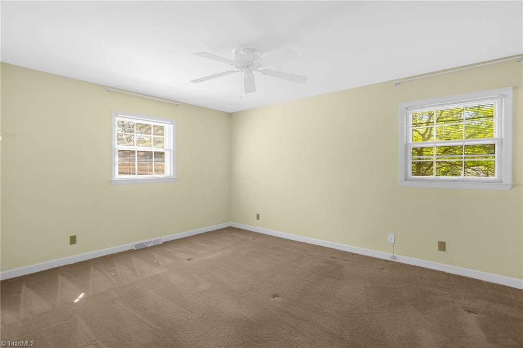 2817 Lenoir Drive, Greensboro, North Carolina image 20