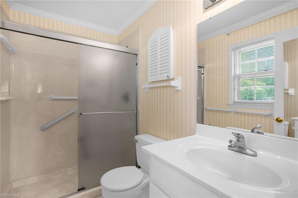 2817 Lenoir Drive, Greensboro, North Carolina image 22