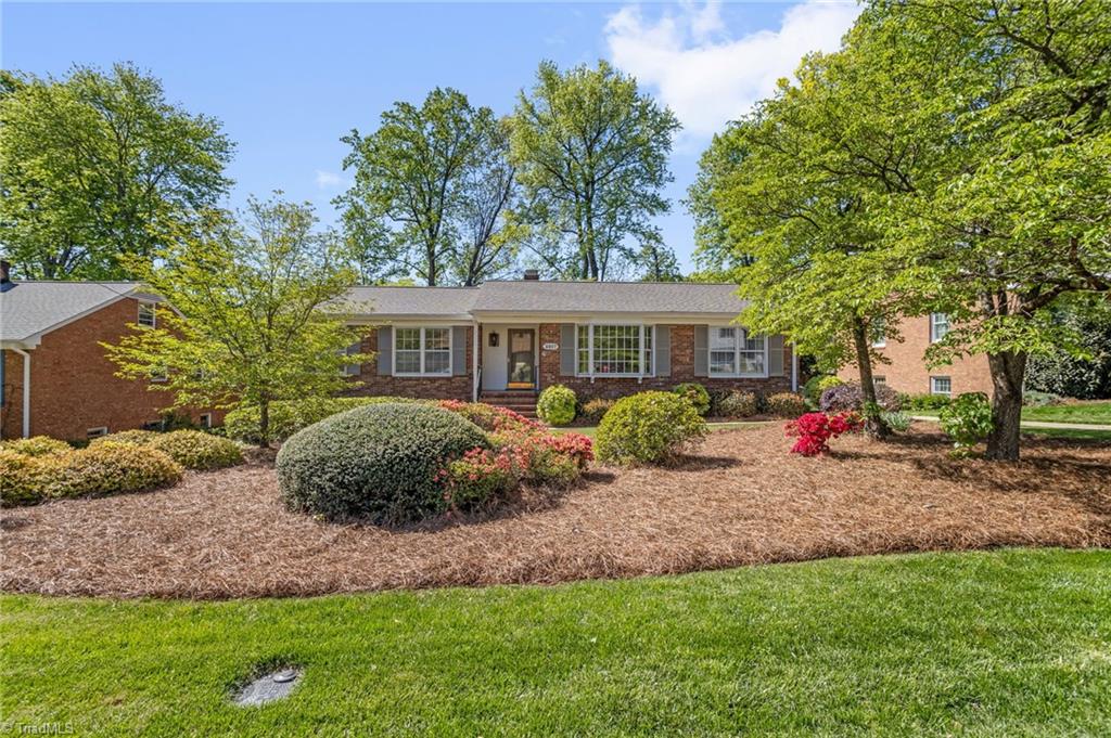 2817 Lenoir Drive, Greensboro, North Carolina image 1