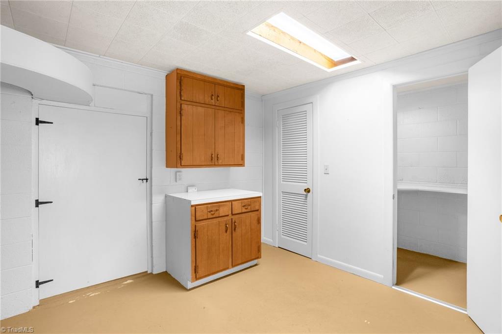2817 Lenoir Drive, Greensboro, North Carolina image 31