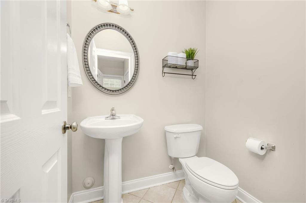 7255 Orchard Path Drive, Clemmons, North Carolina image 13