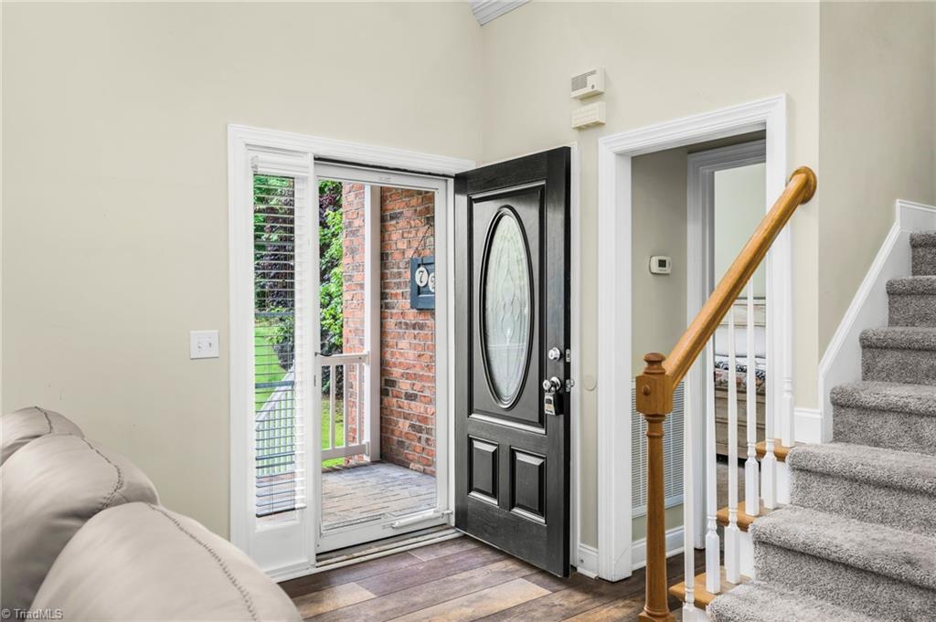 7255 Orchard Path Drive, Clemmons, North Carolina image 3