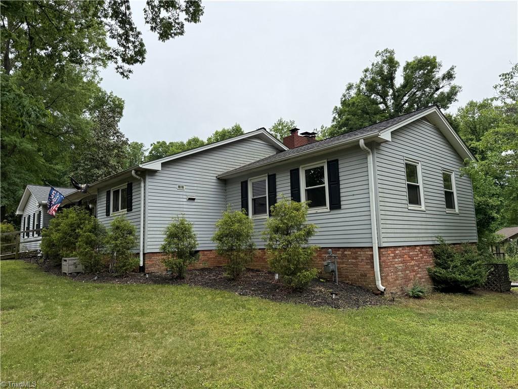 2800 Loch Drive