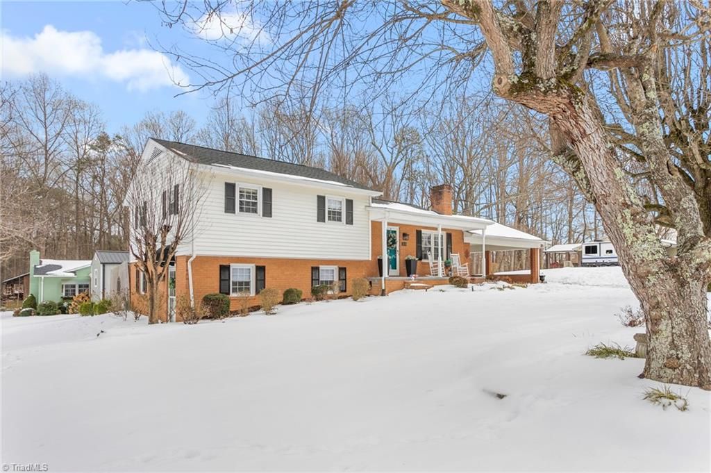 Photo of 2659 Hamilton Road, Burlington, NC 27217 (MLS # 1208204)