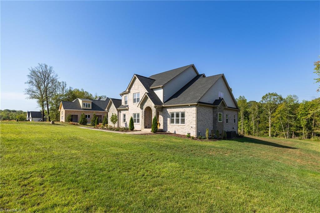 7533 Shadow Creek Drive
