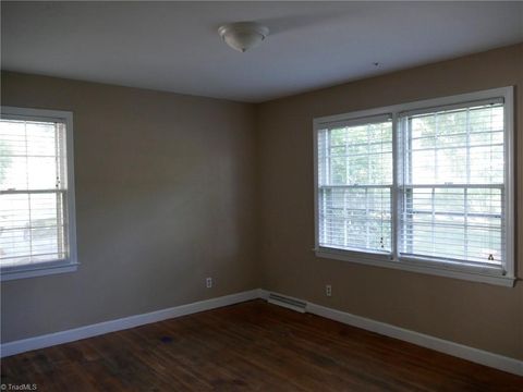 Single Family Residence in Winston Salem NC 3251 Polo Road 38.jpg