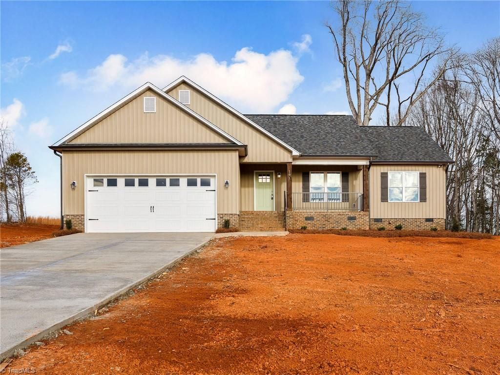 Photo of 191 Snapdragon Place, Lexington, NC 27295 (MLS # 1207509)
