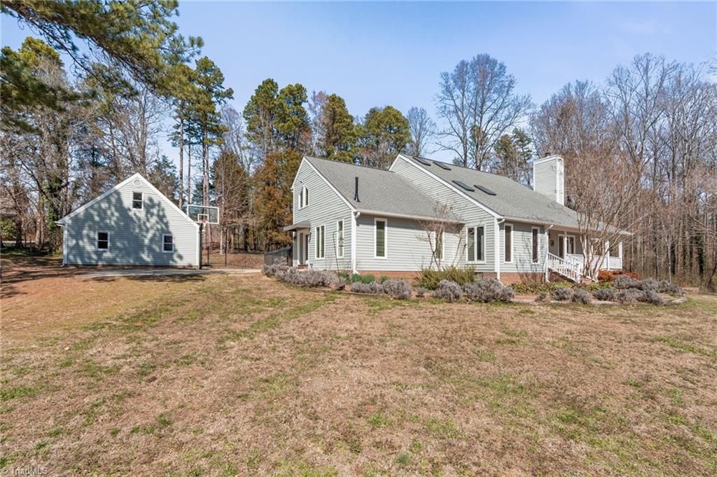 Photo of 9204 Nc Highway 109, Winston-Salem, NC 27107 (MLS # 1211490)