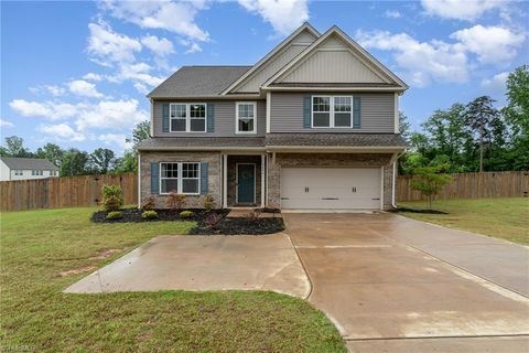5894 Styers Ferry Road, Clemmons, NC 27012 - #: 1141738