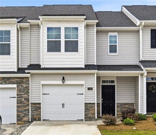 1248 Evelynnview Lane Kernersville NC 27284