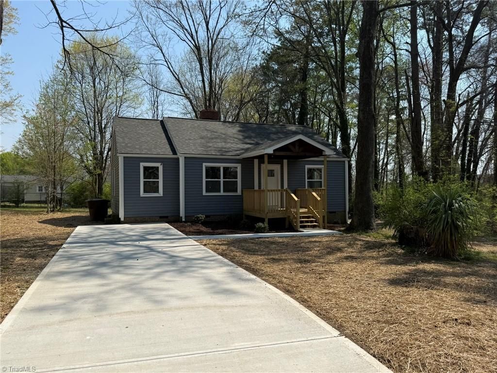 Photo of 2219 OBrien Street, Greensboro, NC 27404 (MLS # 1214057)