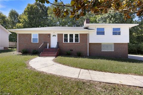 Photo for 310 Murraylane Road