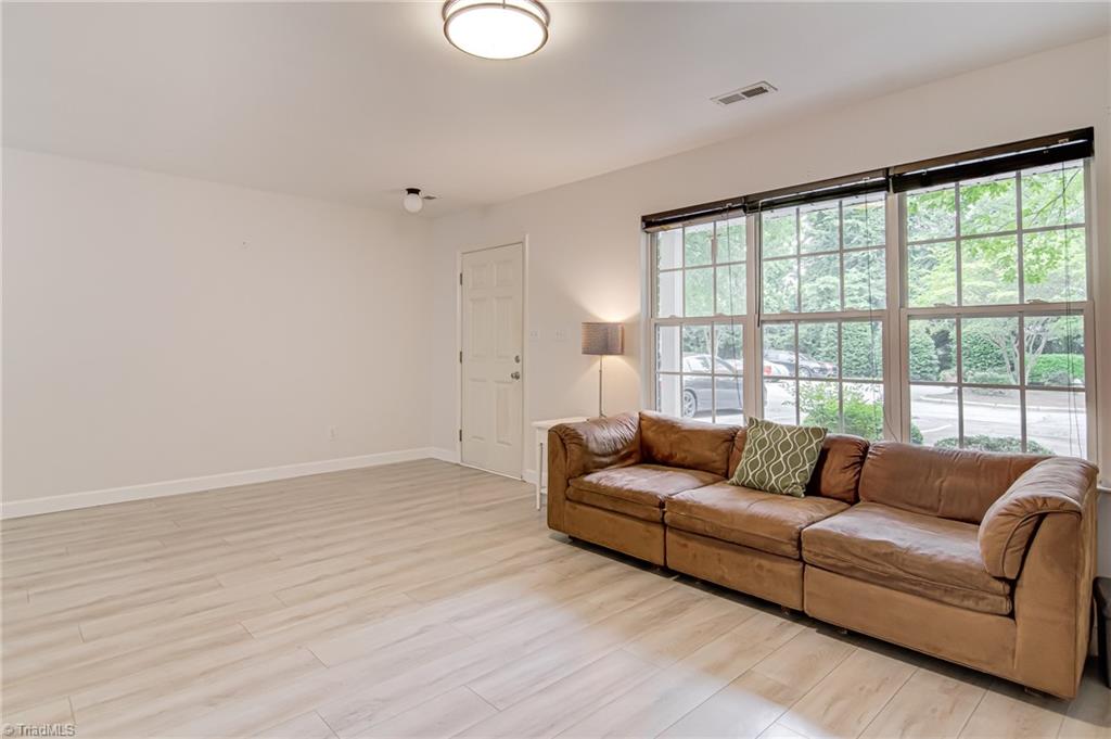 5430 Strasburg Drive, Greensboro, North Carolina image 5