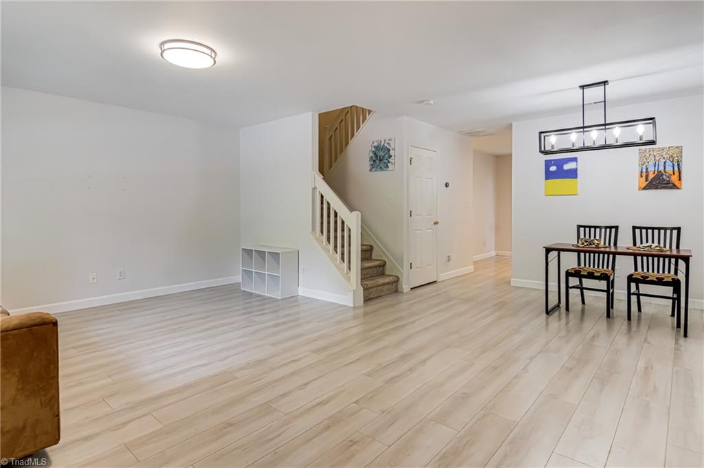 5430 Strasburg Drive, Greensboro, North Carolina image 4