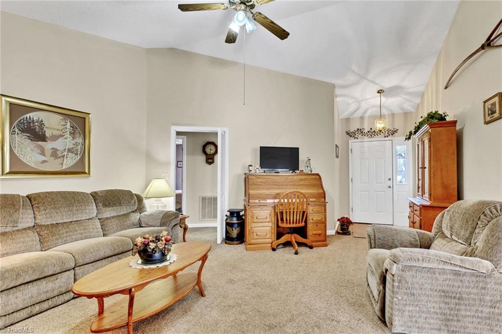 Photo 10 of 40 of 5489 Rolling Meadows Road house