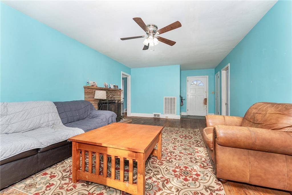 323 Western Boulevard