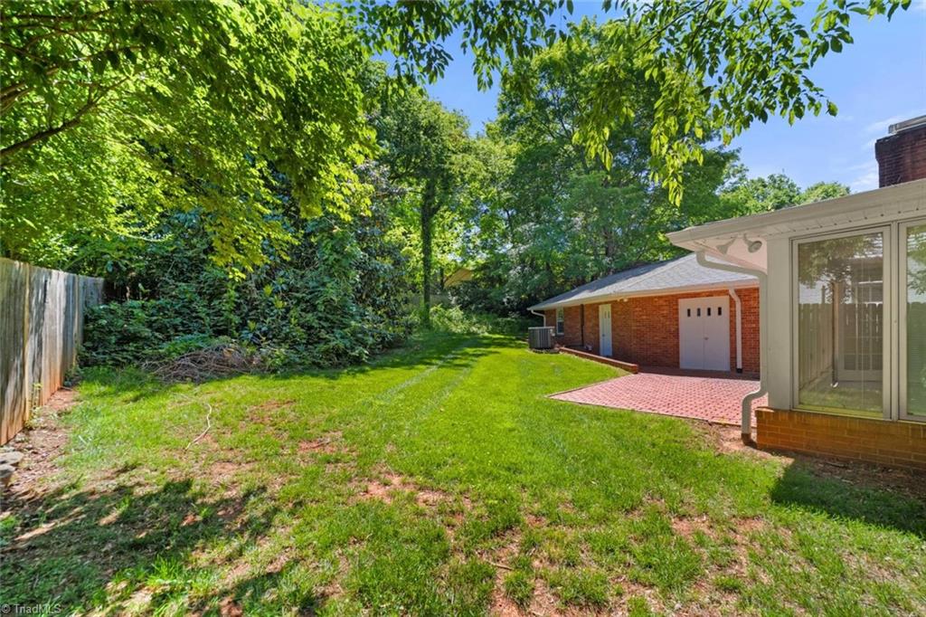 Winston-Salem, North Carolina 27106, United States, 4 Bedrooms Bedrooms, ,3 BathroomsBathrooms,Residential,Active,12619