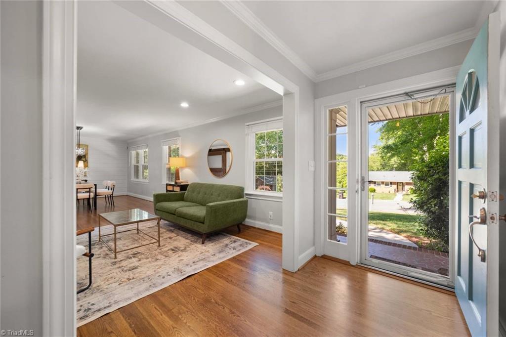 Winston-Salem, North Carolina 27106, United States, 4 Bedrooms Bedrooms, ,3 BathroomsBathrooms,Residential,Active,12619