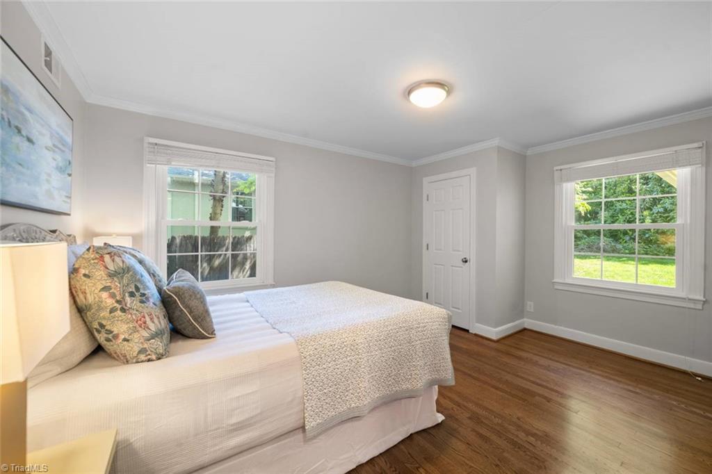 Winston-Salem, North Carolina 27106, United States, 4 Bedrooms Bedrooms, ,3 BathroomsBathrooms,Residential,Active,12619